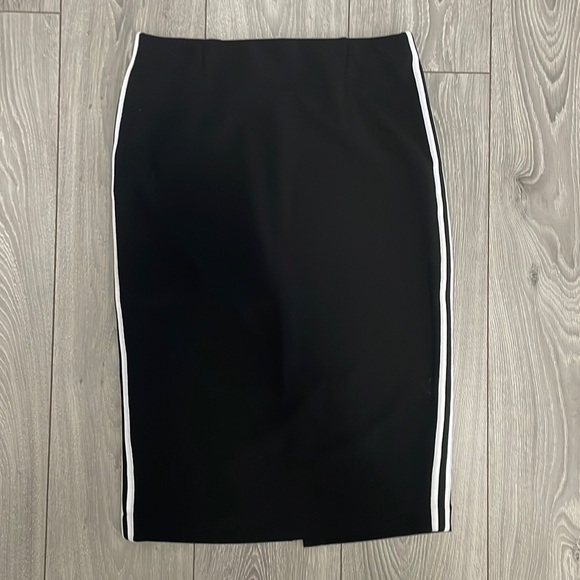 Dynamite midi skirt - Picture 1 of 6